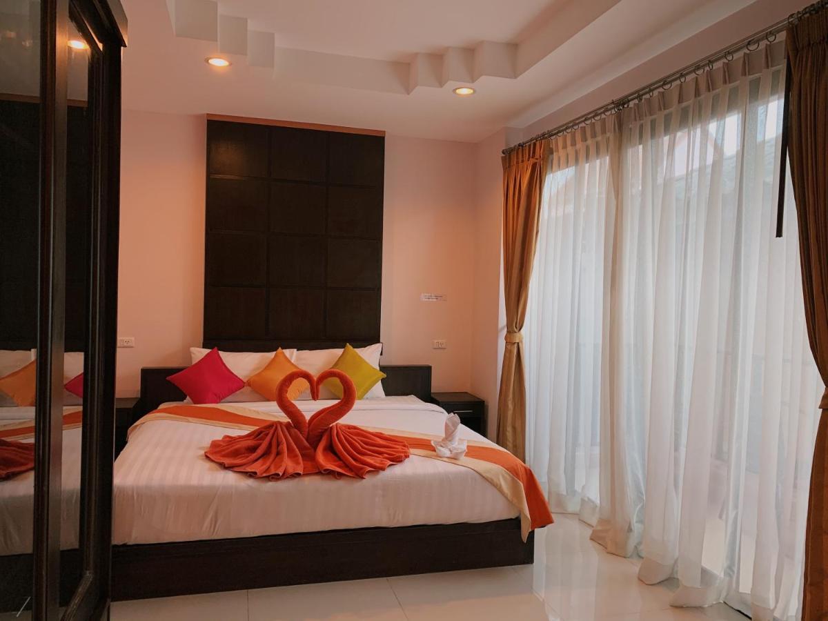 Ice Kamala Beach Hotel Екстер'єр фото